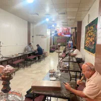 کارگر چایخانه