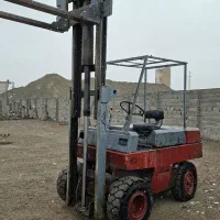 لیفتراک ۳ تن دیزلی مارک لینده