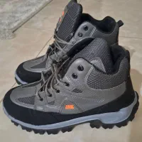 کتونی ساقدار