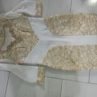 لباس مجلسی|لباس|رودهن, |دیوار