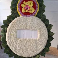 اجاره میز صندلی وتاج گل مصنوعی
