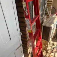 پله چهار متری و قفسه