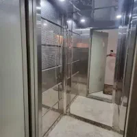 فروش-آسانسور-دار-دوخوابه-یک-طبق-از-سه-طبق-بر-اصلی