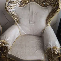 مبل سلطنتی شیک بسیار تمیز|مبلمان خانگی و میز عسلی|قم, شهرک قدس|دیوار