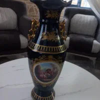 گلدان بزرگ سورمه ای طلاکوب با یه ترگ کوچیک|صنایع دستی و سایر لوازم تزئینی|هشتگرد, شهرک بعثت|دیوار