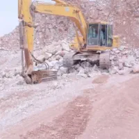 بیل کوماتسو۲۲۰ خط۶ همرا با پیکور|خودرو سنگین|اصفهان, شیخ اشراق|دیوار