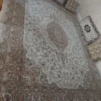 فروش دو عدد فرش 12 متری هفتصد شانه