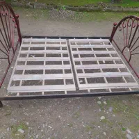 تخت خواب دونفره فلزی