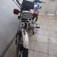 شباب 200مدل 95درحد صفر