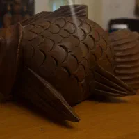 مجسمه چوبی کار دست