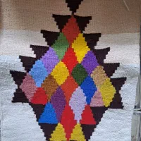 گلیم دستباف و کیف رافیا (هدیه روز مادر)