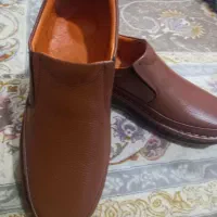 کفش طبی عسلی