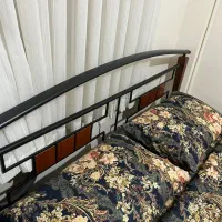 تخت خواب دو نفره|تخت و سرویس خواب|اندیشه, اندیشه فاز ۵|دیوار