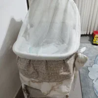 گهواره (تخت کنار مادر)|تخت و صندلی بچه|همدان, |دیوار