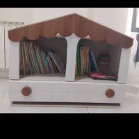 کمد اسباب بازی و کتاب