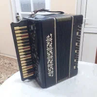 فروش آکاردئون و گارمون (گارمان)|پیانو، کیبورد، آکاردئون|تبریز, |دیوار