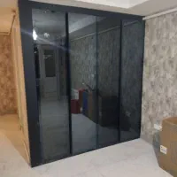 کار کردن با فارسی بر مونتاژ کاری درب فرم لس