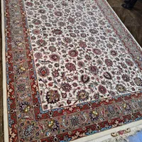 فرش ۶متری طرح افشان حاشیه خاکی|فرش|مشهد, ده دی|دیوار