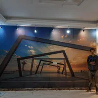نصب کاغذ دیواری و پوستر سه بعدی