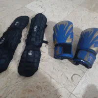 دستکش و ساق بند کیک بوکس و بوکس