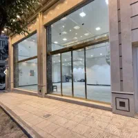 مغازه-1200-متری-برای-کسب-و-کارهای-پردرآمد