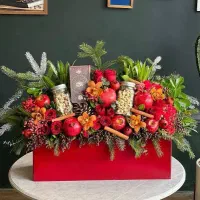 دسته گل عروس ، باکس گل خواستگاری و دیزاین یلدایی