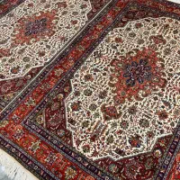 جفت ۶متری دستباف تبریز نقشه هریس زمینه کرم|فرش|تهران, یوسفآباد|دیوار