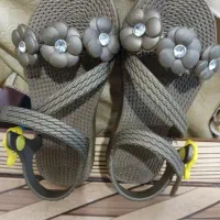 دمپایی بچگانه