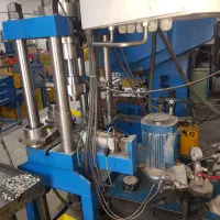 کارگر خط تولید