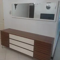 میز کنسول بسیار شیک با اینه|بوفه، ویترین، کنسول|تهران, دریاچه شهدای خلیج فارس|دیوار