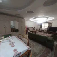 لاکانی 131 متری ایده آل