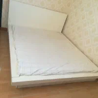 تختخواب دو نفره|تخت و سرویس خواب|شاهین‌شهر, شهرک گلدیس|دیوار