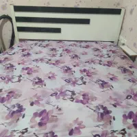 تخت دو نفره