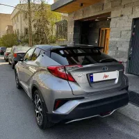 تویوتا chr هیبرید