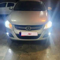 جک J5 مدل ۱۳۹۴