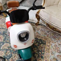 موتور شارژی نو|اسباب‌بازی بچه|رباط‌کریم, رباط‌کریم|دیوار