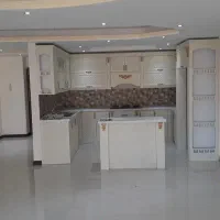 فروش آپارتمان ۳ خوابه خیابان با شرایط استثنایی
