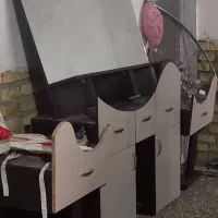 کمددرایور اینه ای آرایشی