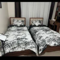 دو عدد تخت تک نفره با تشک رویال