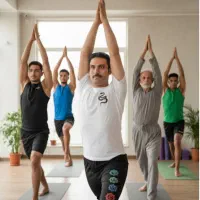 آموزش یوگا آقایان ( خصوصی درمنزل شما )