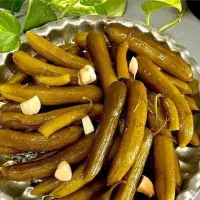 خیار شور و ترشی