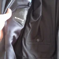 کت و شلوار  در حد نو سایز ۴۸ و۵۲ برای سن جوان