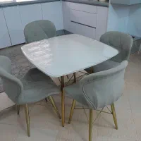 میز غذا خوری ۴ نفره