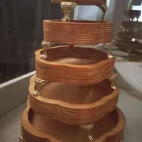 سینی و ظرف پذیرایی