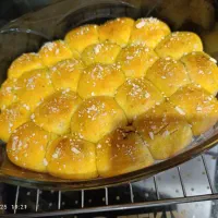 شیرینی لانه زنبوری یا خلیته النحل