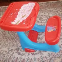 میز تحریر در حد نو