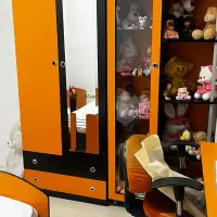 سرویس خواب اپادانا ، نوجوان