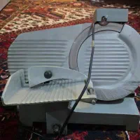 کالباس بر برا‌کس