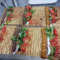کبابی صادق خیابون مدیریت ۲۵