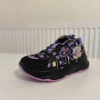 کفش اسپورت دخترانه مدل کرومی آکواریومی|کفش و لباس بچه|رباط‌کریم, رباط‌کریم|دیوار